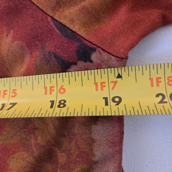 Johnny Was Womens Embers Floral Favorite Long Sleeve Vneck Swing Tee Rust Medium - Picture 5 of 9